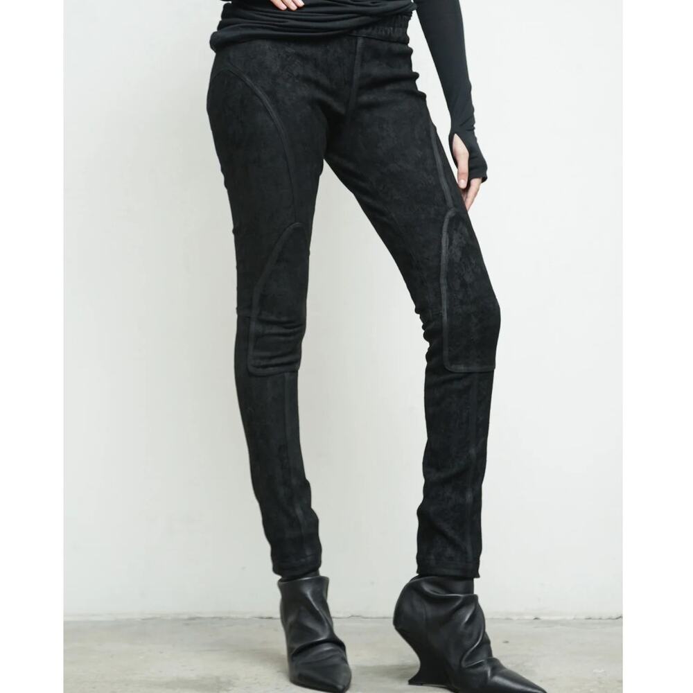 Nicholas K Leon Legging Stretch Suede Vintage Black Pants Size Medium NEW Luxury